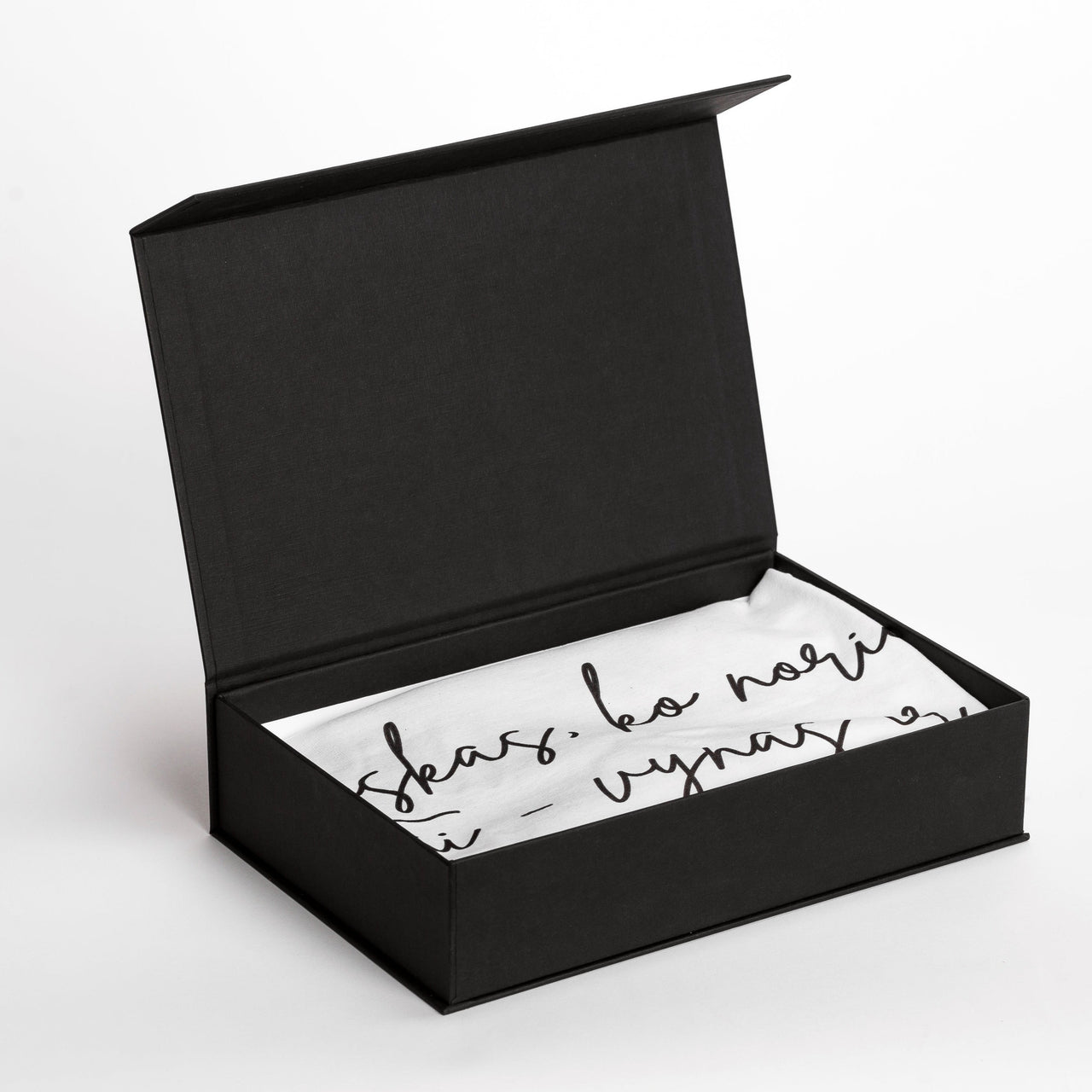 Stiilne kinkekarp ühele T-särgile