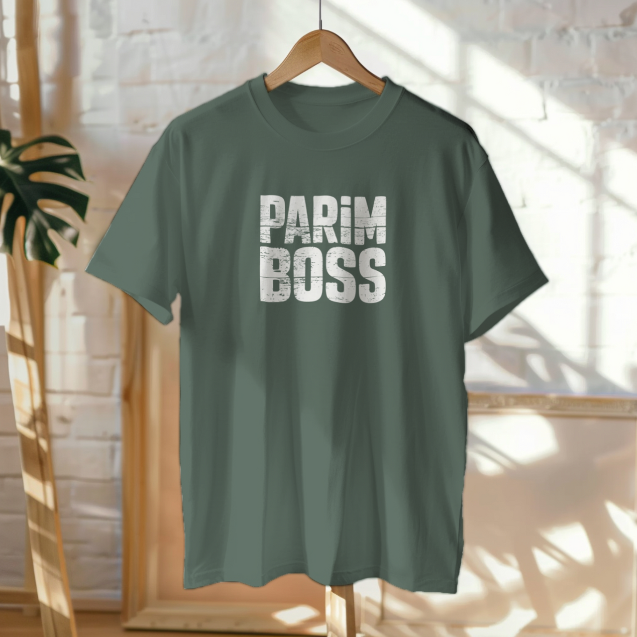 Tumehallid UNISEX T-särgid "Parim Boss"