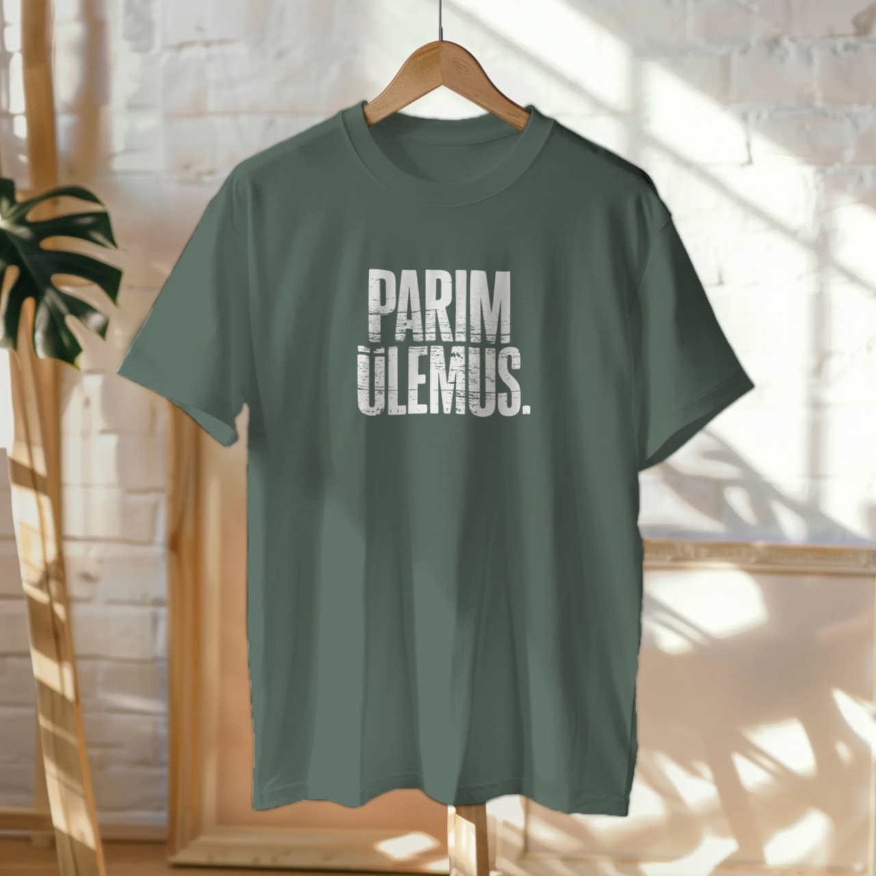 Tumehallid UNISEX T-särgid "Parim ülemus"