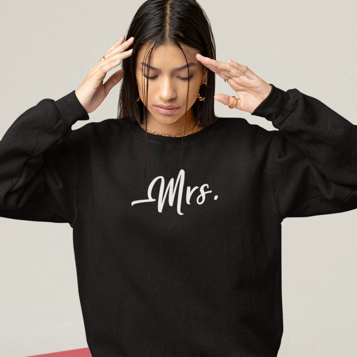 Mustad kapuutsita dressipluusid paaridele „Mr &amp; Mrs“