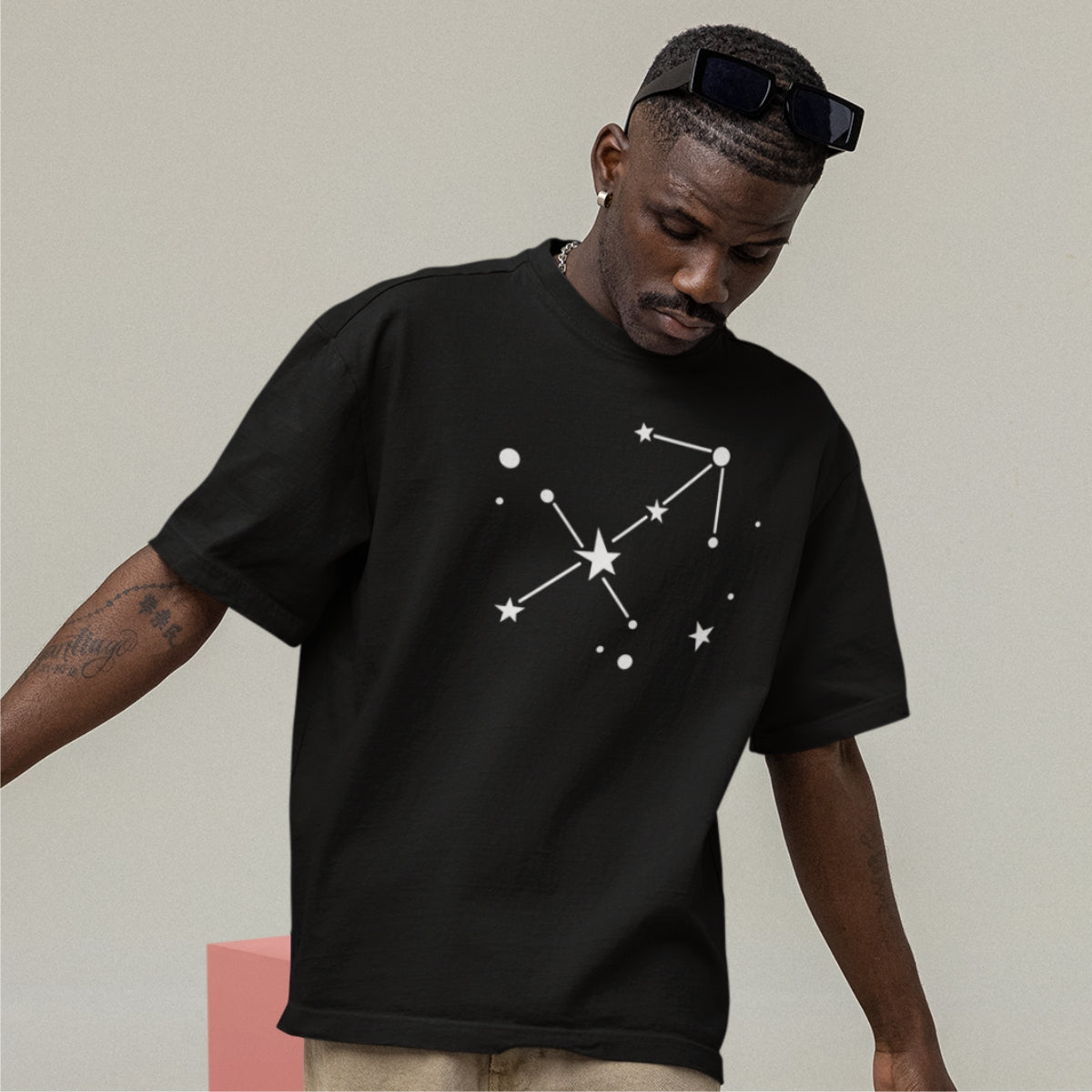 Must UNISEX T-särk Tähtkuju Ambur