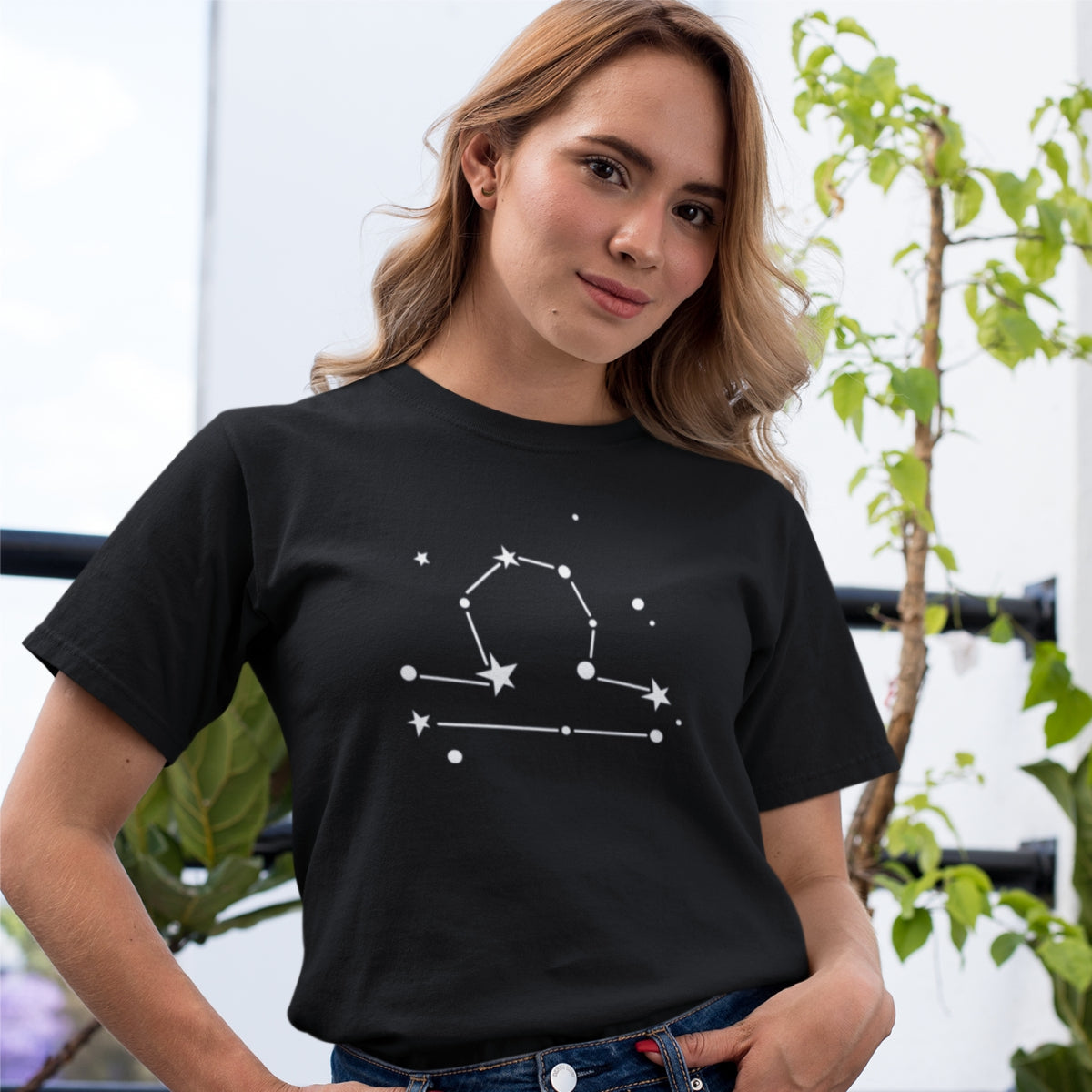 Must UNISEX T-särk Tähtkuju Kaalud
